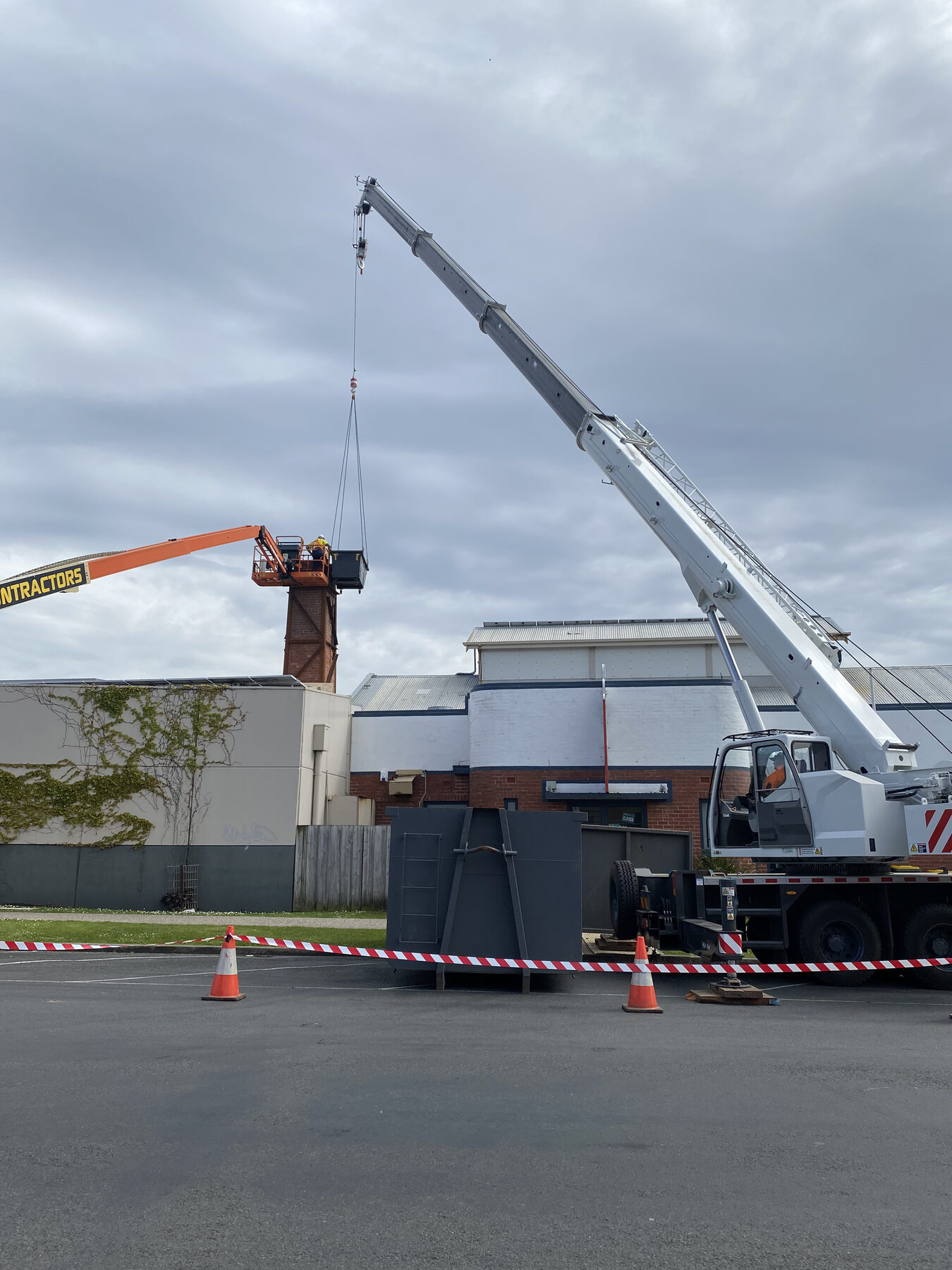 Ability Cranes slew crane on a demolition job in Geelong