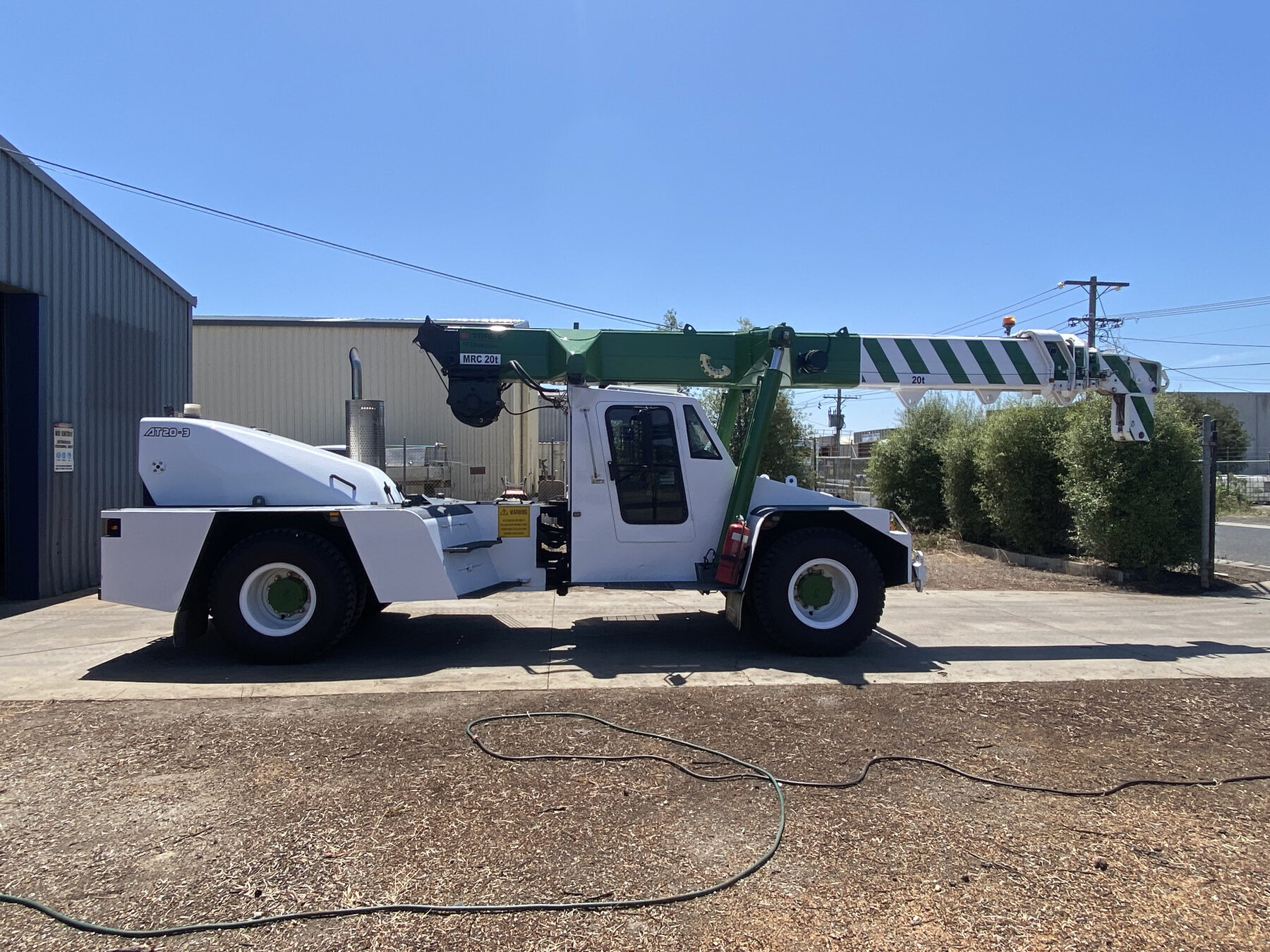 20t Franna crane on site