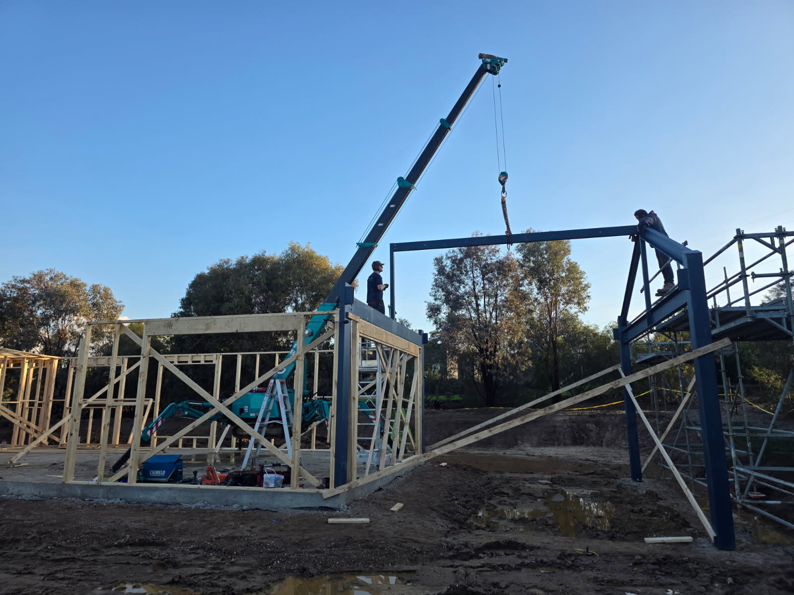 Maeda spider crane working inside a commercial fit-out